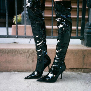 PUSHOVER boots by Jeffrey Campbell new in box size 7.5